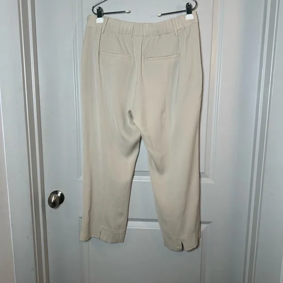 Vince Ankle Pull On Pleated Straight Leg Lightweight Cream Pants, Large - Picture 9 of 10